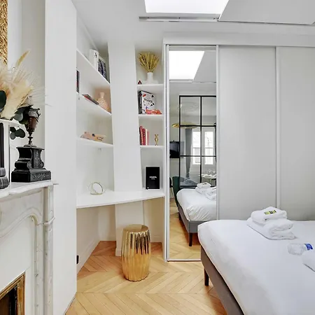 Daire Pretty 2p - Ternes St Honore