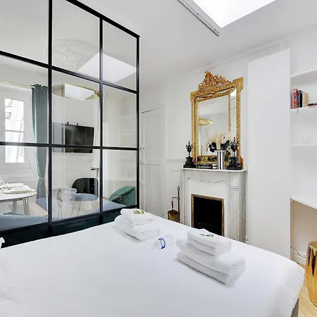 Daire Pretty 2p - Ternes St Honore Paris