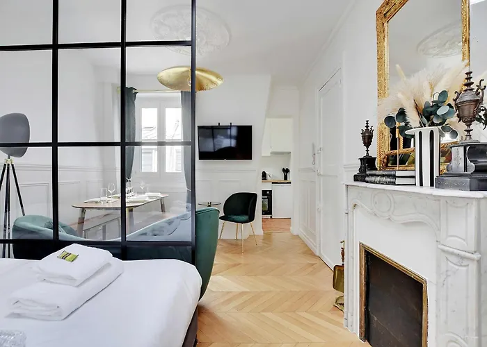 Pretty 2p - Ternes St Honore Apartment Paris